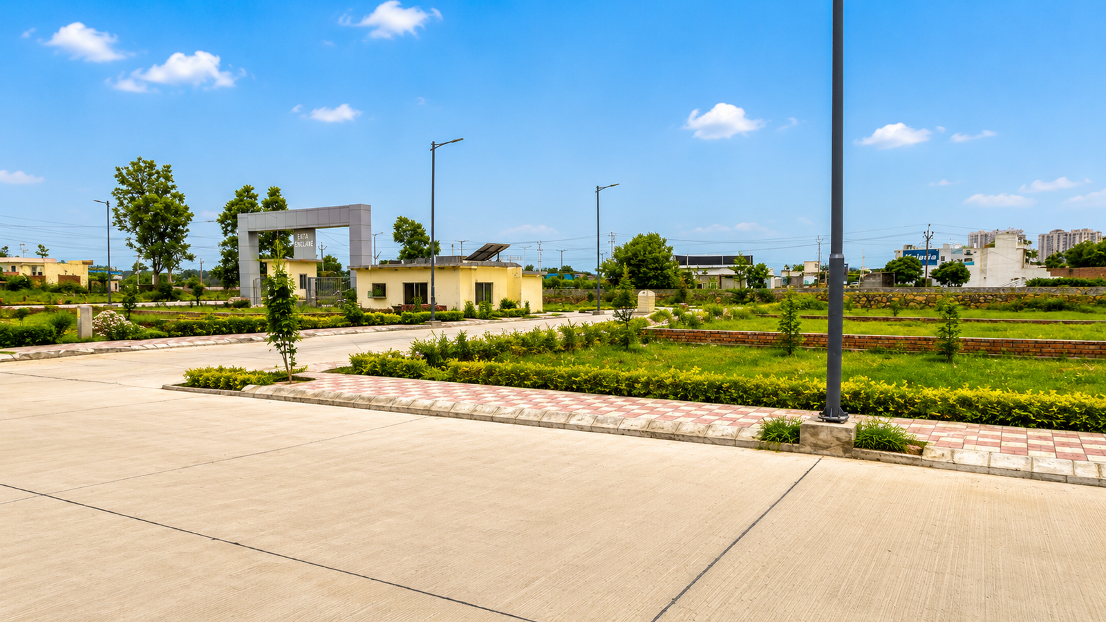 Ekta Enclave Township Tapukara Bhiwadi — Internal Avenue View